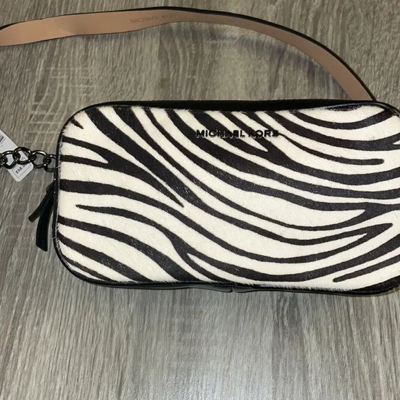 Michael Kors REAL LEATHER Zebra Belt Pre-owned Michael Kors Zebra Print Belt – Sabrina main image 3